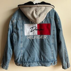 Tommy Hilfiger Men’s XL Denim Jacket